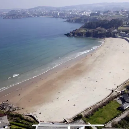 A Coruna Al Lado De La Playa Bastiagueiro